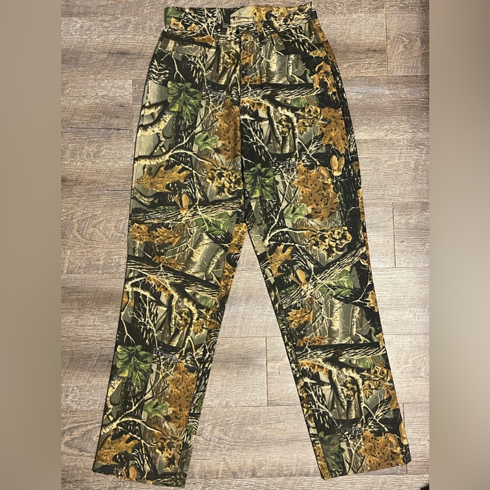 Cabelas Womens Camo Jeans Size 8. Vintage Camo Pants. Cinched Waist. 100%Cotton